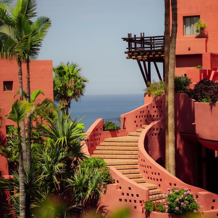 Outdoor terrace seating suitable for families in Zürich